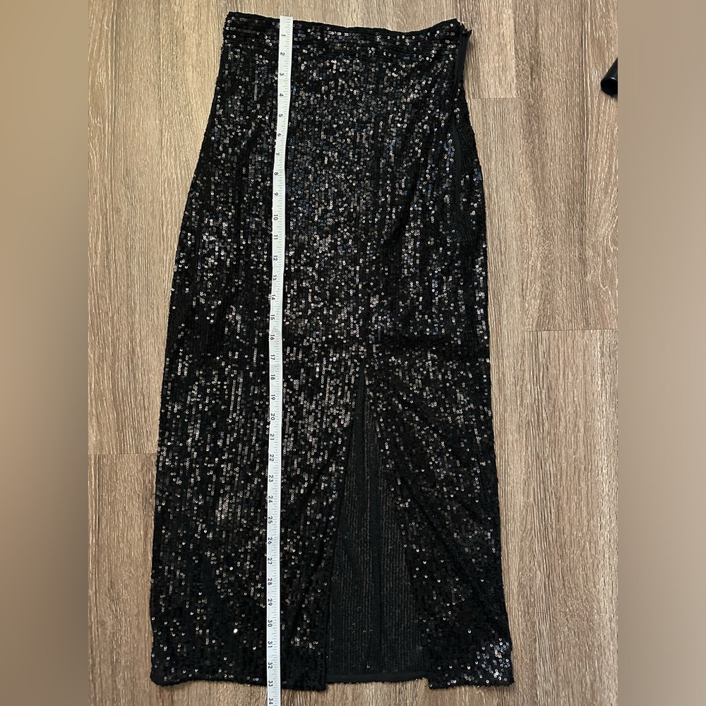H&M high waisted sequin skirt slit